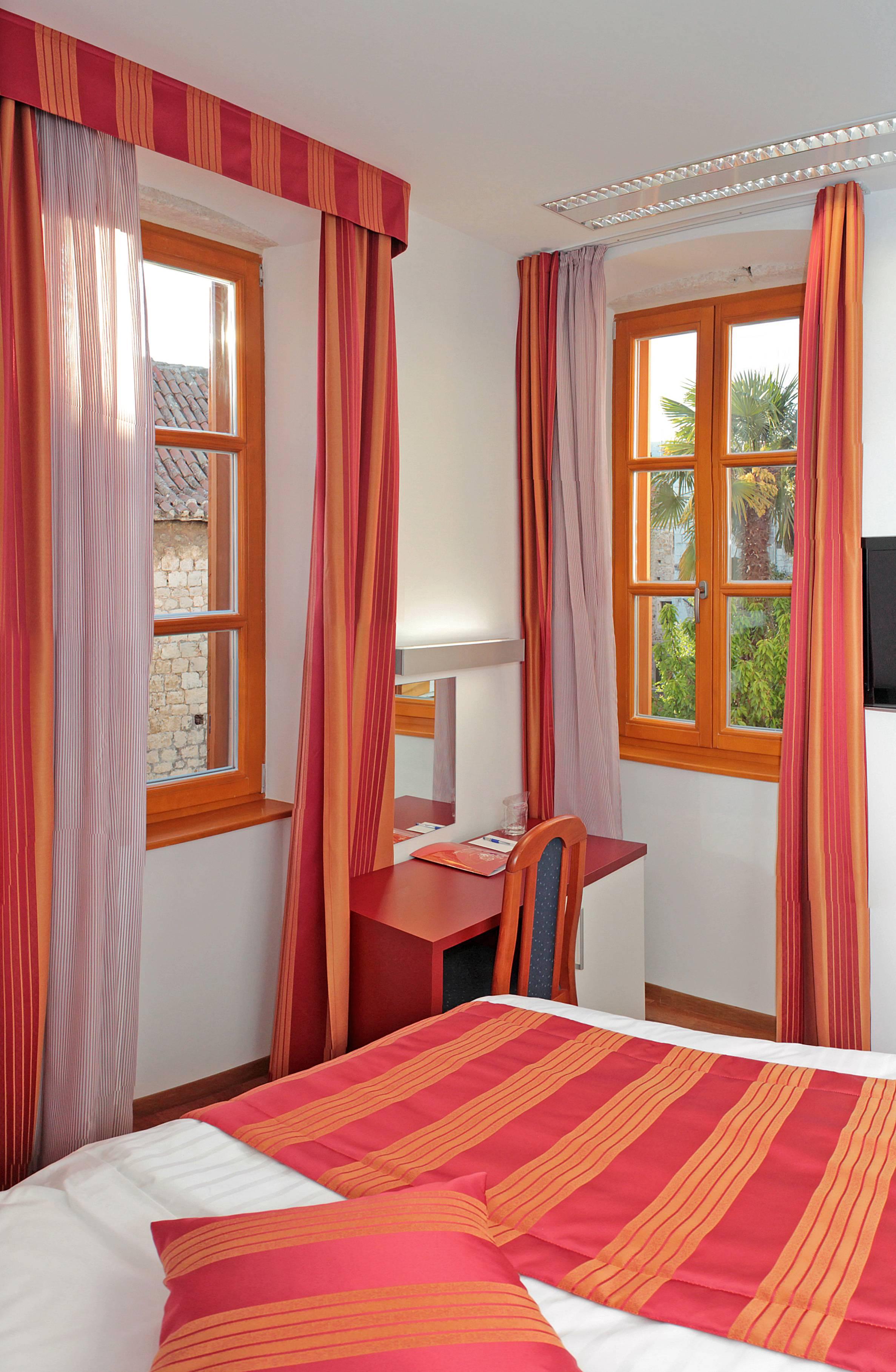 Monika Hotel 4*