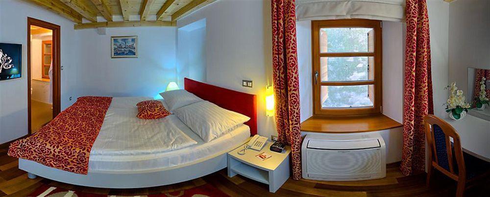 Monika Hotel Trogir